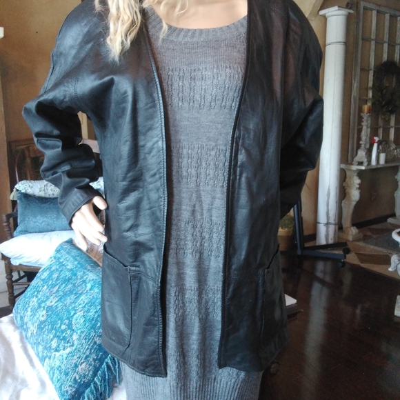 Vintage Leather jacket - Picture 3 of 7